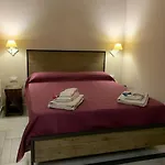 Vomero Hills Rooms